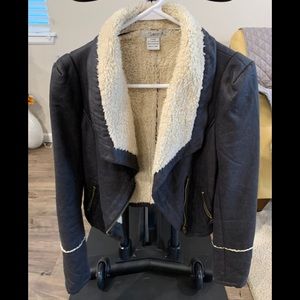 Beautiful faux suede jacket in EUC